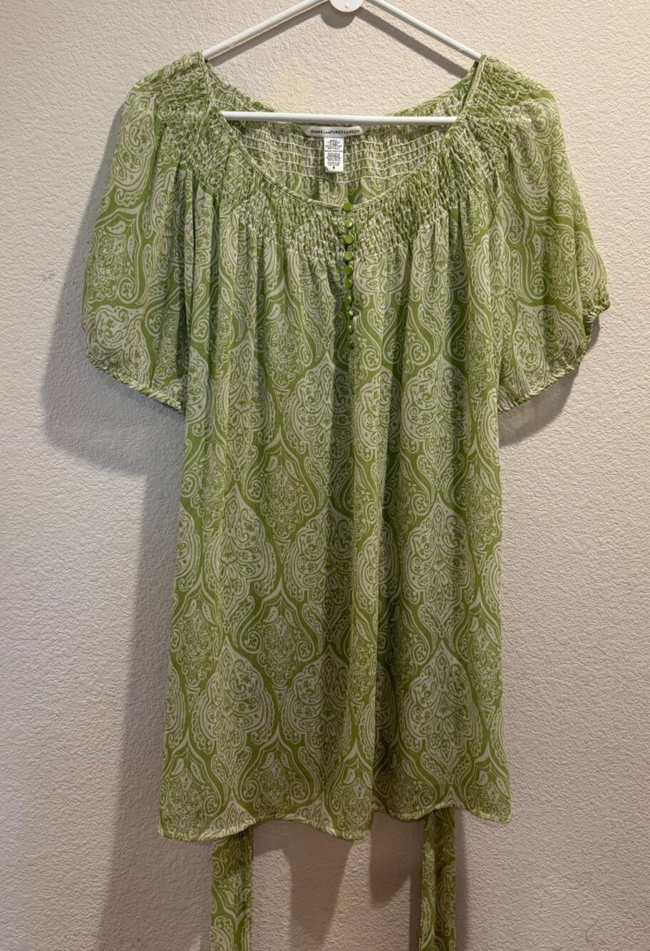 Diane von Furstenberg Green White Silk Tie Waist Short Sleeve Mini Dress Size 6